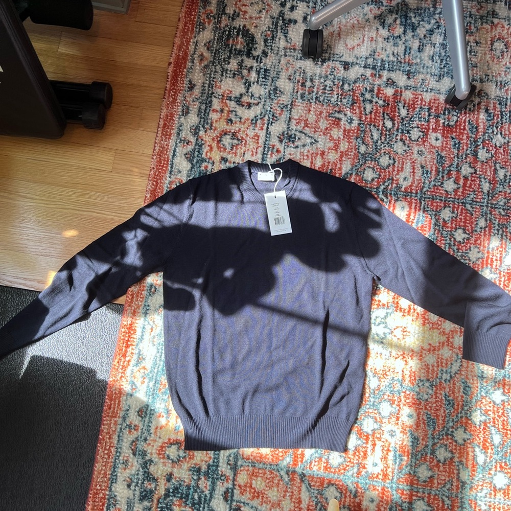 Asket Mens Merino Sweater in S-Regular. Brand new with tags. Retails for $110